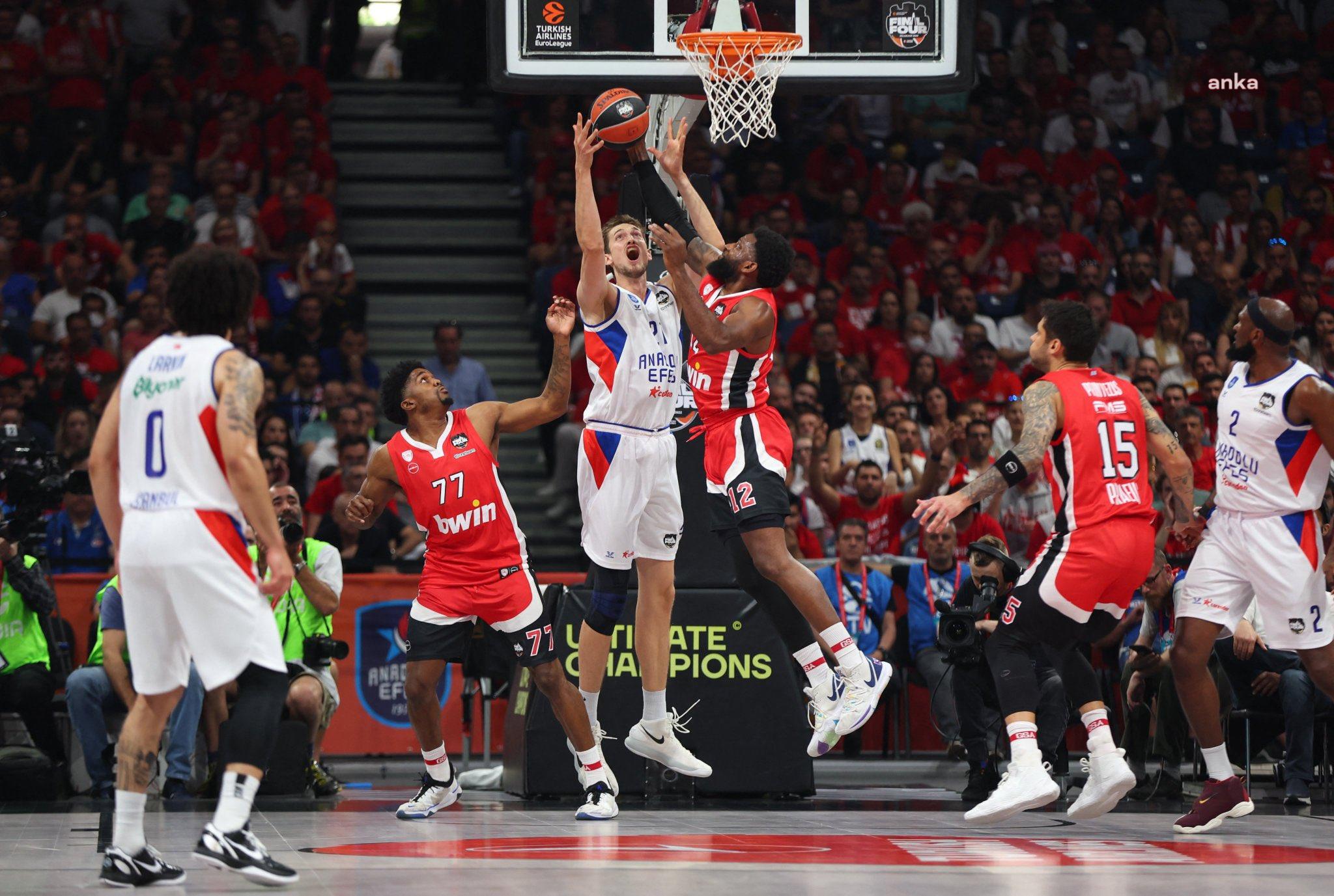 ANADOLU EFES, AVRUPA ŞAMPİYONU OLDU