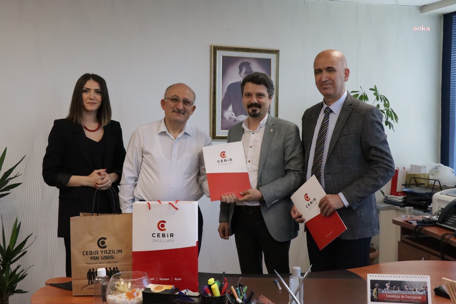 İZMİT BELEDİYESİ PERSONEL ÇOCUKLARINA YÜZDE 15 İNDİRİMLİ EĞİTİM