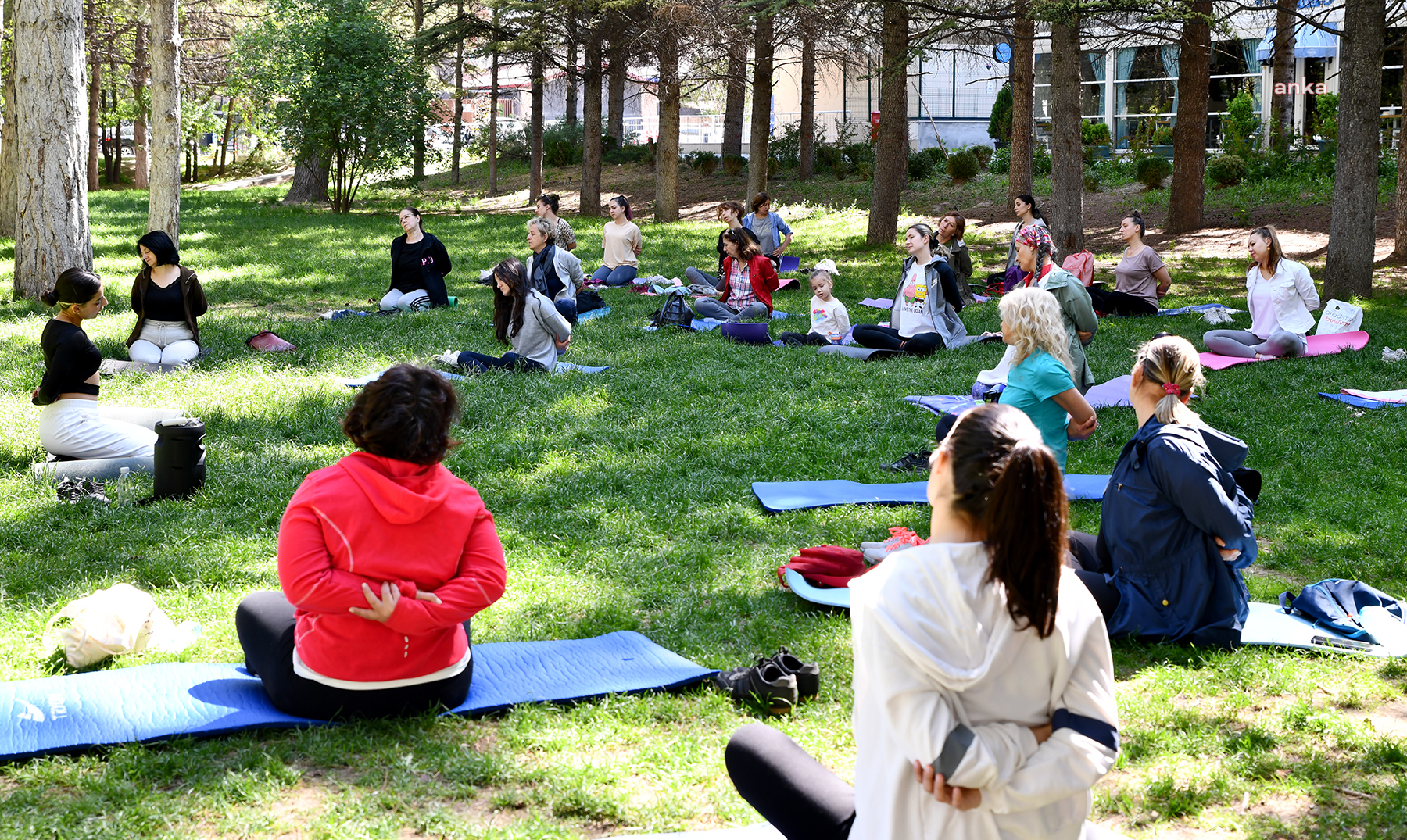 TEPEBAŞI BELEDİYESİ’NDEN AÇIK HAVADA YOGA ETKİNLİĞİ