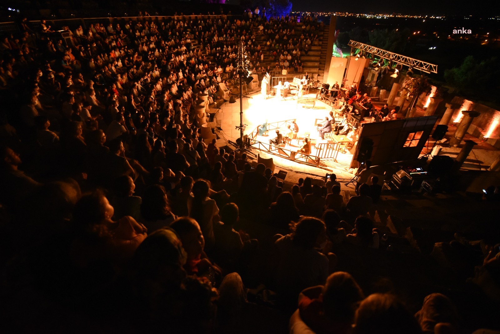 TORBALI’DA 2.TİYATRO FESTİVALİ BAŞLIYOR