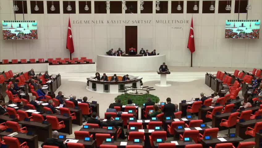 DURSUN ATAŞ: “KIZILAY, YANDAŞLARIN ATM'SİNE ÇEVRİLEREK, MUHTAÇ DURUMDAKİ VATANDAŞLARIMIZIN HAKKI GASP EDİLMİŞTİR”