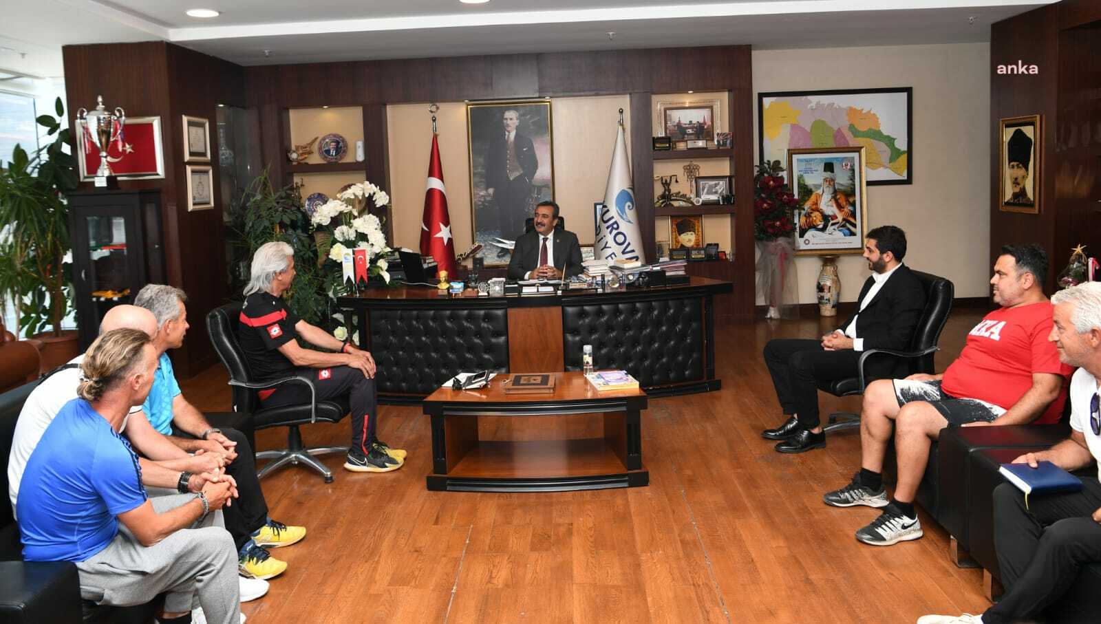 ÇUKUROVA'DA ÇOCUKLAR İÇİN TENİS ZAMANI