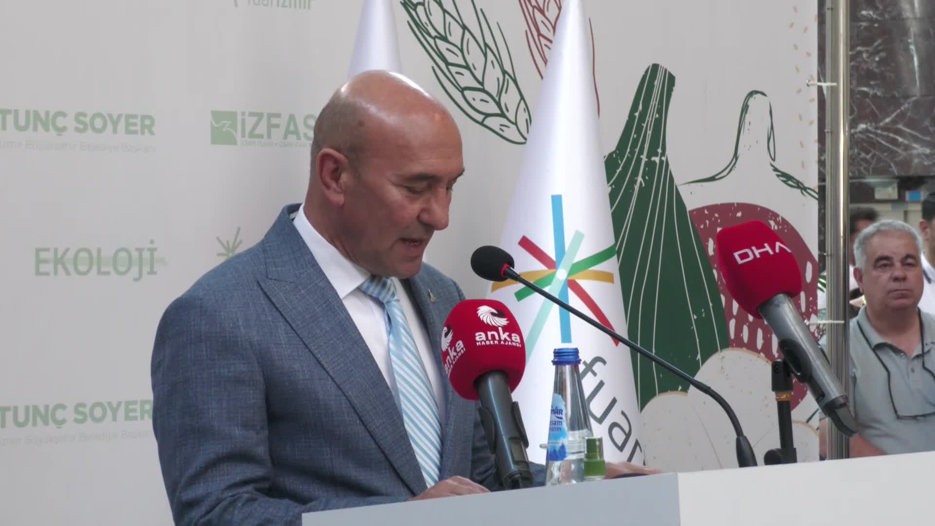 İZMİR'DE İKİ FUAR BİR ARADA... TUNÇ SOYER: "DÜNYAYI İZMİR İLE BULUŞTURMAK İSTİYORUZ"