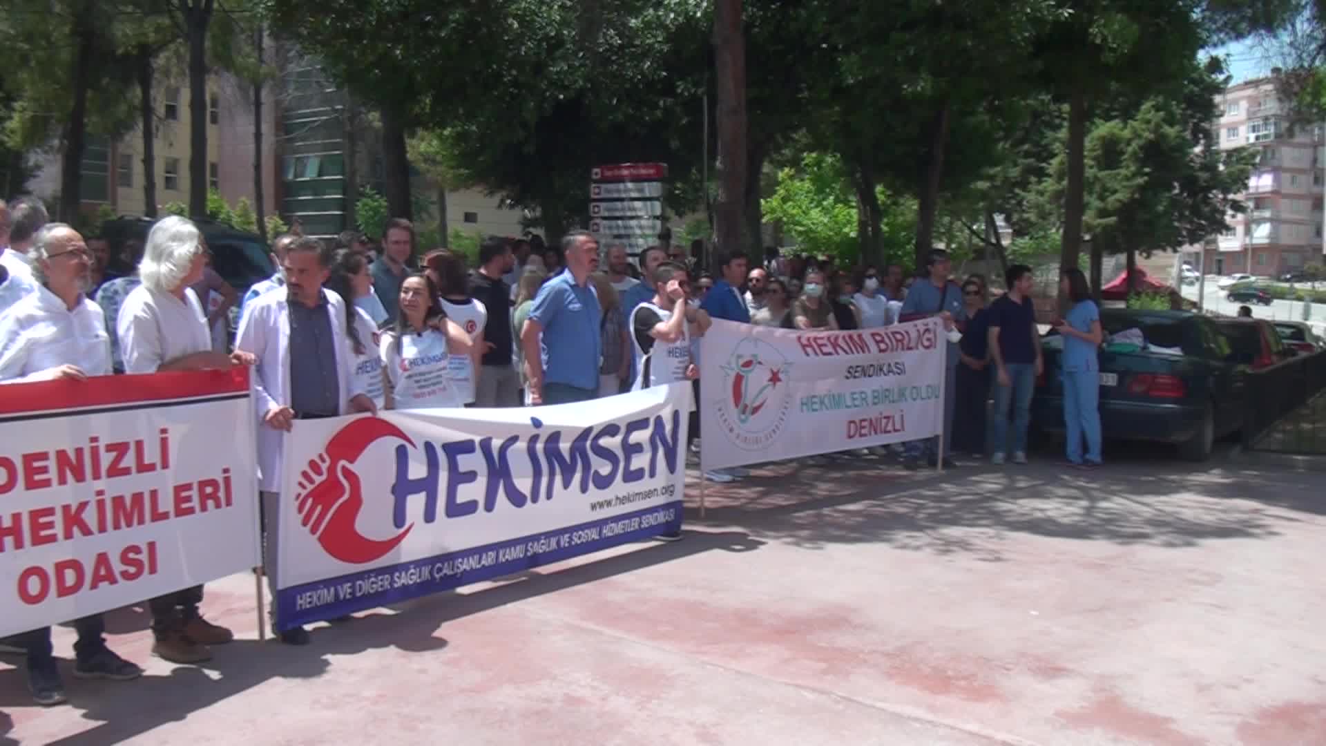 DENİZLİ’DE HEKİMLER İŞ BIRAKTI