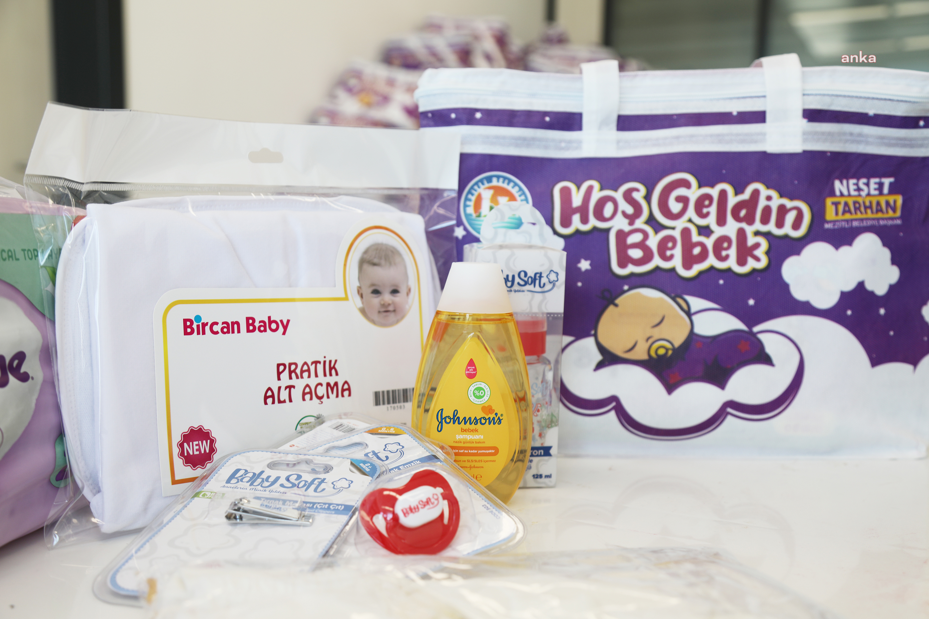 MEZİTLİ’DE İHTİYAÇ SAHİBİ AİLELERE ‘HOŞ GELDİN BEBEK’ DESTEĞİ