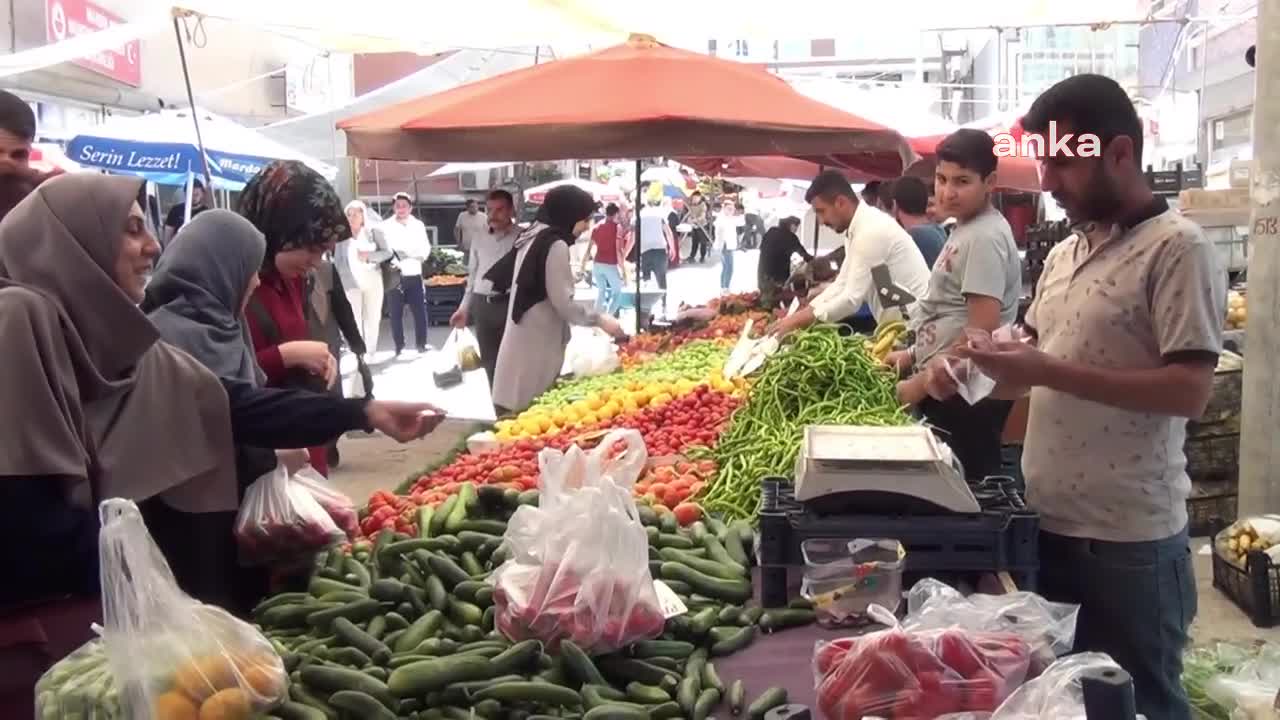 MARDİNLİ PAZAR ESNAFI: SURİYELİLER BİZİM MEMLEKETİMİZDE MAAŞA BAĞLI, BİZ İSE NERDEYSE AÇLIKTAN ÖLECEĞİZ