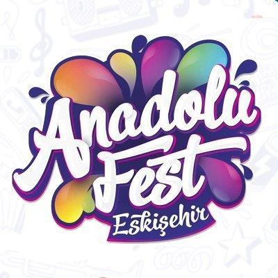 ANADOLU FEST ORGANİZATÖRLERİNDEN AÇIKLAMA: "GELDİĞİMİZ NOKTADA ÜZÜLEREK DİYALOG VE HUKUK ZEMİNİNDEKİ ÇABALARIMIZ ÇÖZÜMSÜZ KALDI"