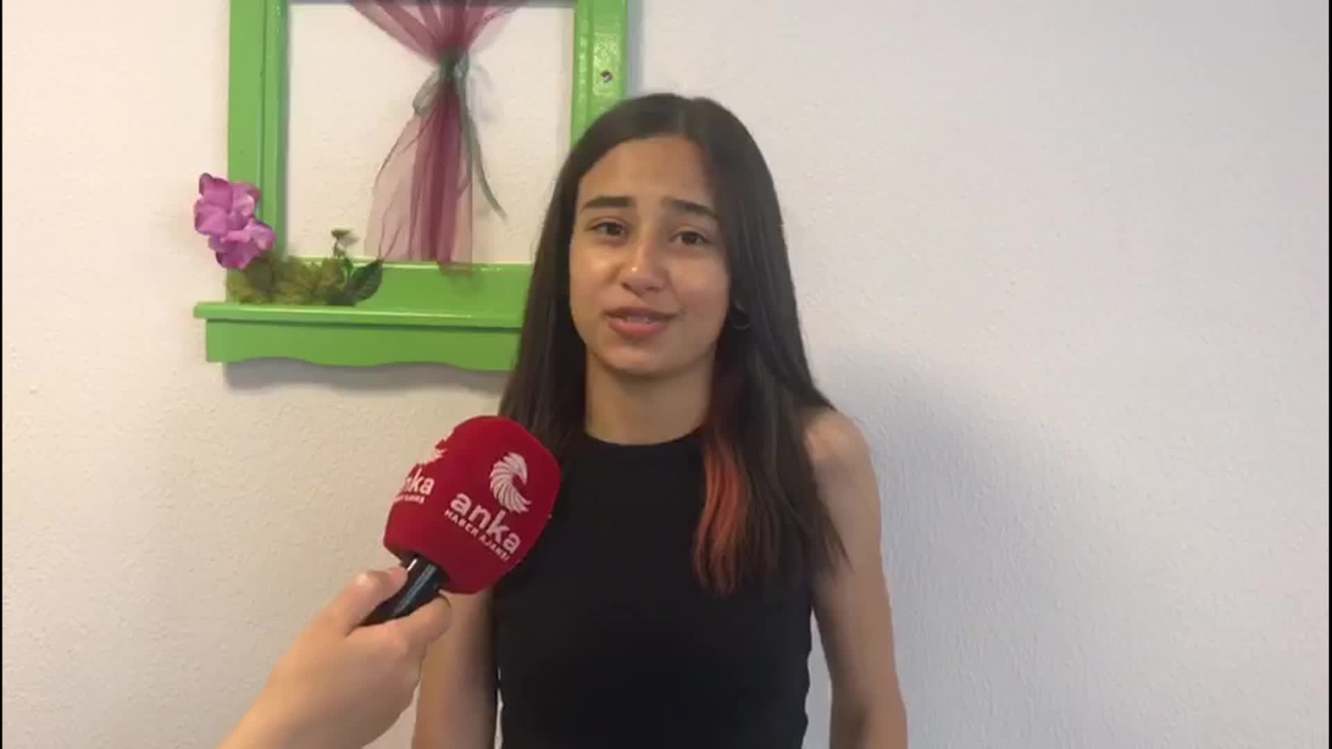 ANADOLU FEST’İN VALİLİK KARARI YAPILAMAMASININ ARDINDAN İPTAL EDİLMESİNE ESKİŞEHİRLİ GENÇTEN TEPKİ: “ÖZGÜRLÜĞÜMÜZÜN TAMAMEN KISITLANDIĞINI DÜŞÜNÜYORUM”