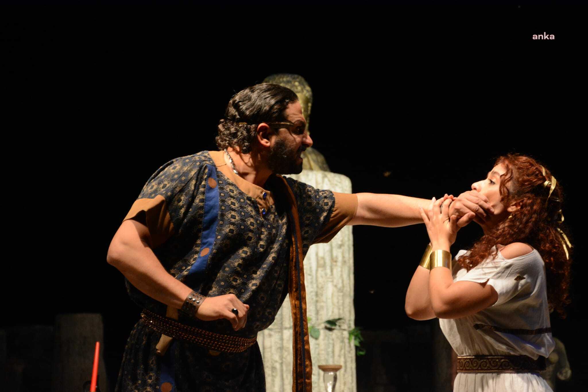 TORBALI'DAKİ TİYATRO FESTİVALİ SONA ERDİ