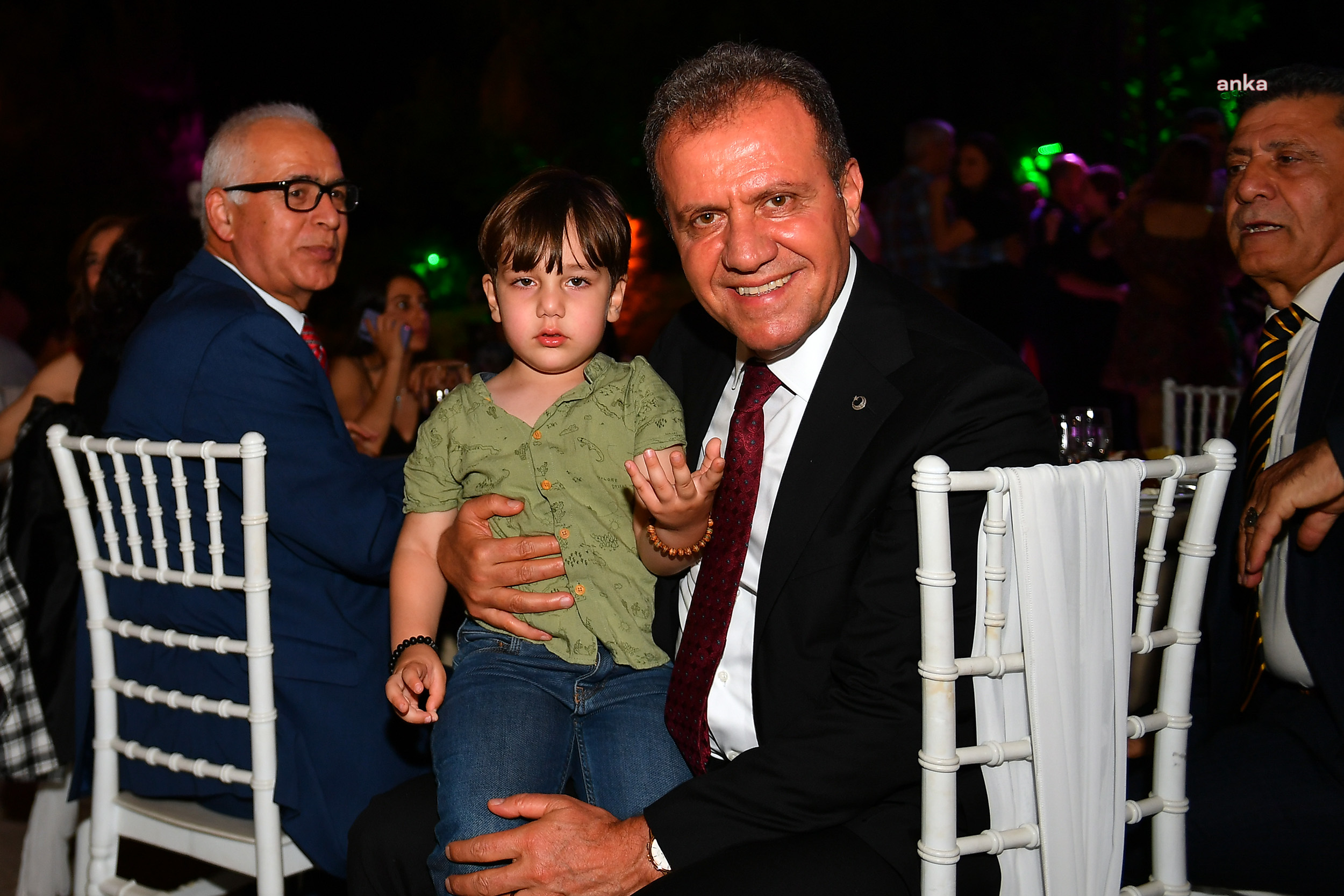 VAHAP SEÇER, HATAYLILAR KÜLTÜR VE DAYANIŞMA DERNEĞİ’NİN ETKİNLİĞİNE KATILDI