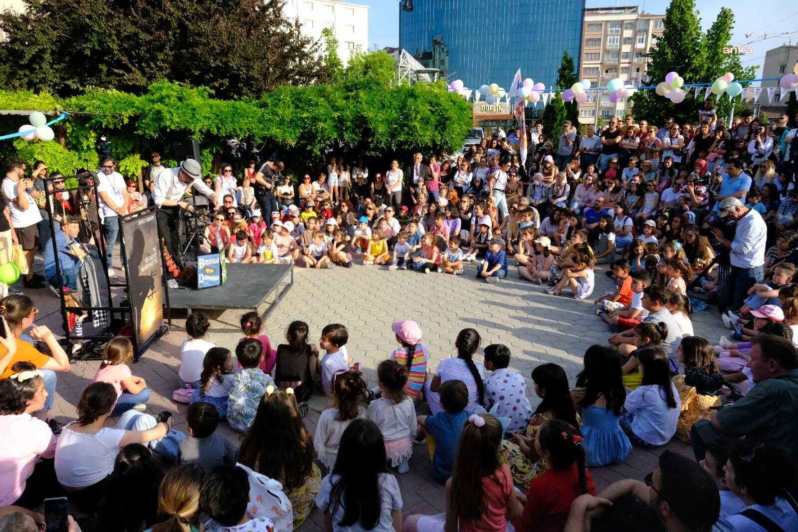 ESKİŞEHİR'DE KUKLA FESTİVALİ COŞKUSU