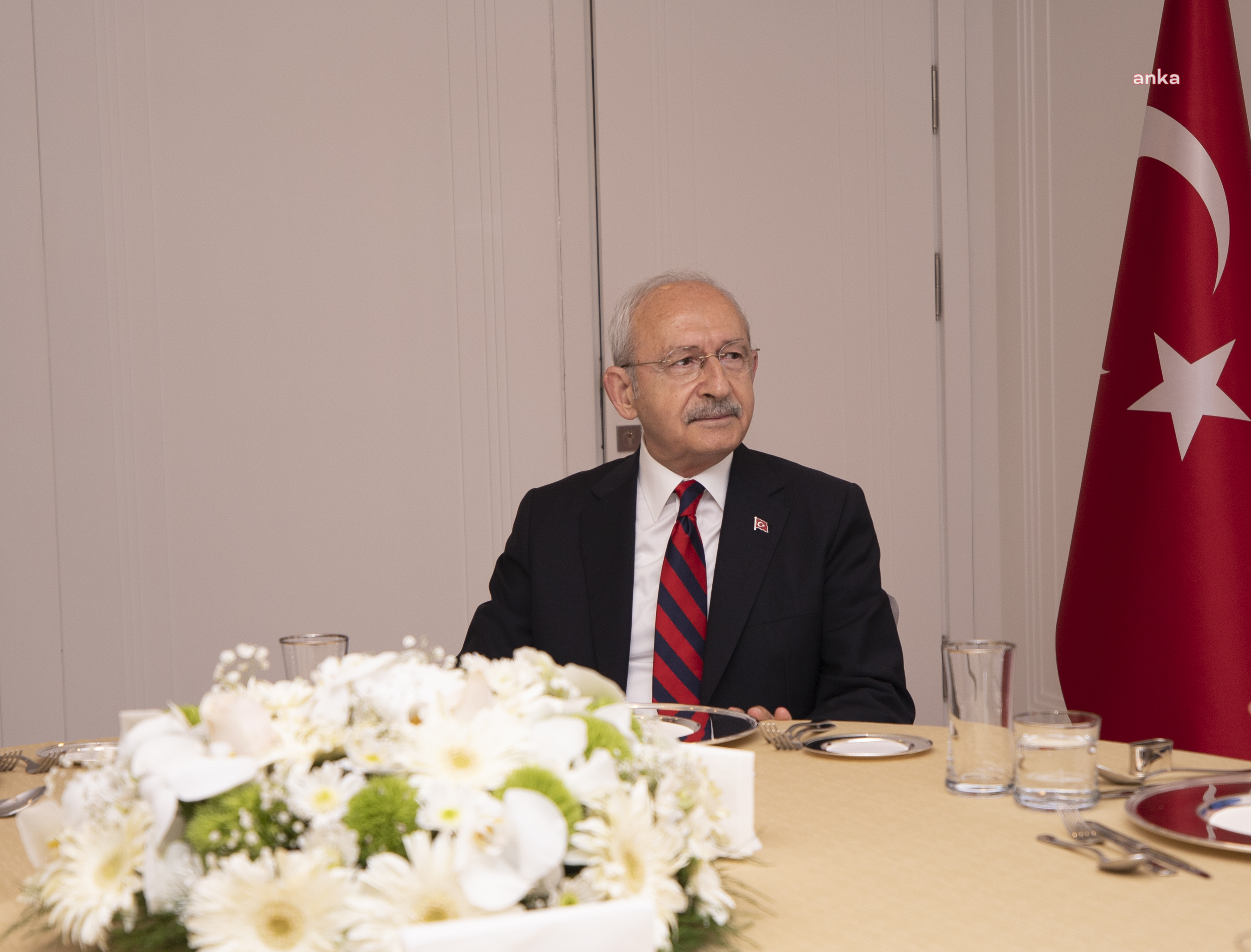 KILIÇDAROĞLU: BAŞTA SAYIN AHMET DAVUTOĞLU OLMAK ÜZERE TÜM GENEL BAŞKANLARA TEŞEKKÜR EDİYORUM