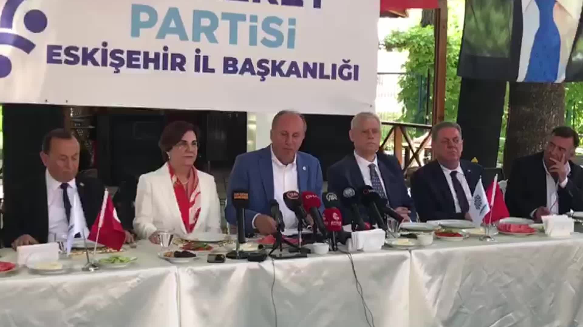 MUHARREM İNCE: KADINLARIN KIYAFETİ İLE UĞRAŞMAK, AHLAK BEKÇİLİĞİ YAPMAK, KONSER ERTELEMEK, FESTİVAL ERTELEMEK ORTA ÇAĞ İŞİDİR