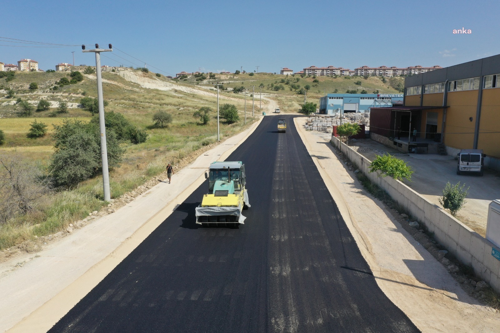 MERKEZEFENDİ’DE YOL ÇALIŞMALARI ARALIKSIZ DEVAM EDİYOR