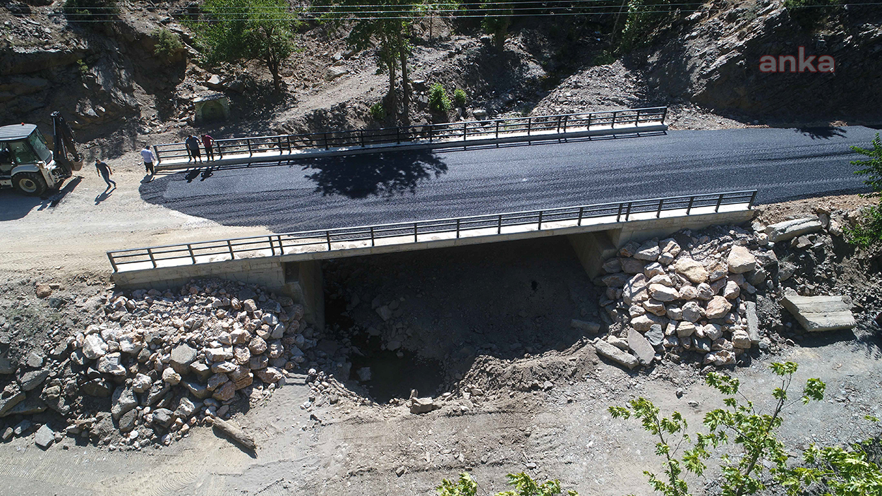 ADANA BÜYÜKŞEHİR'DEN ASFALT HAMLESİ