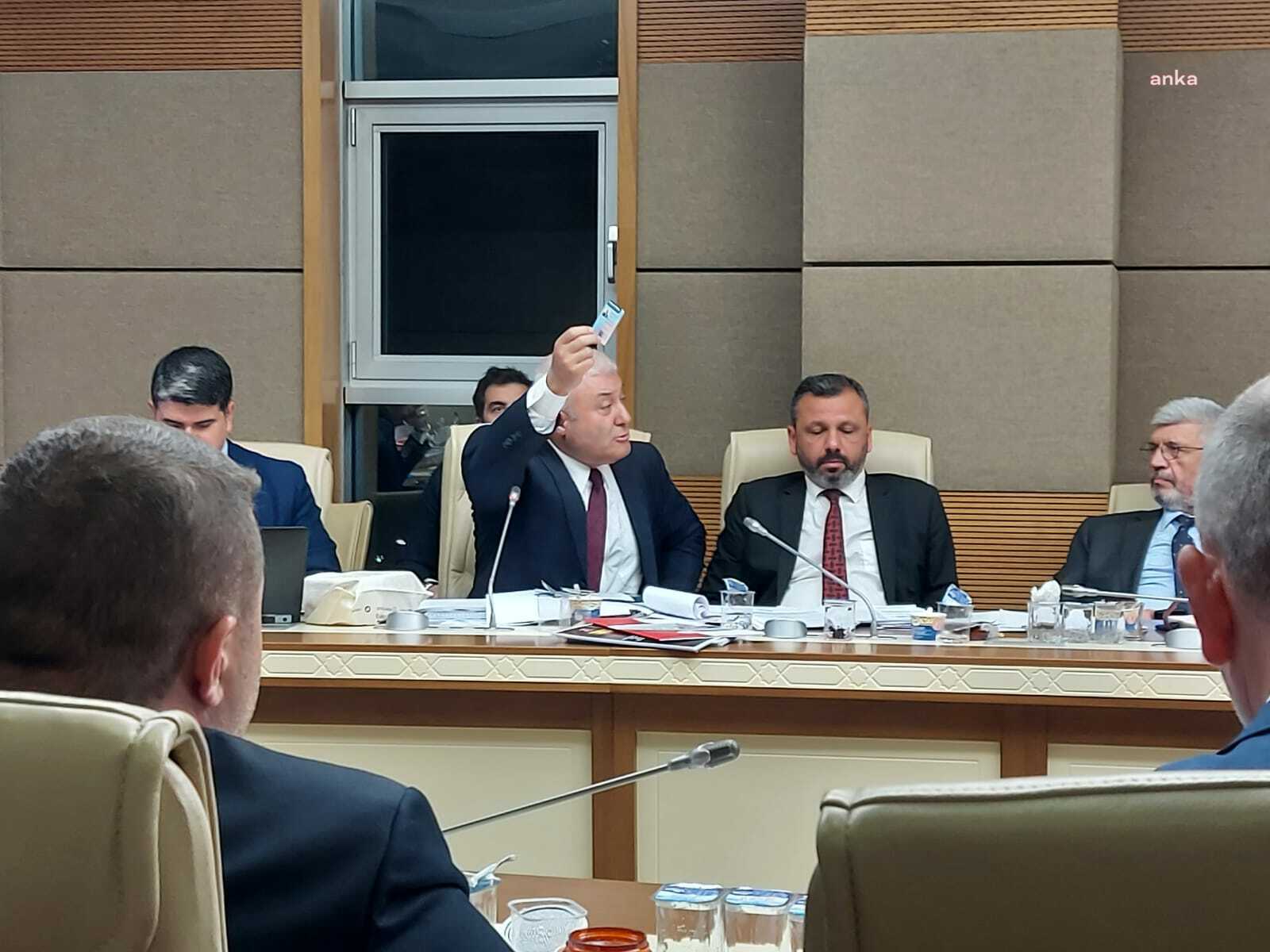 MUHALEFET MİLLETVEKİLLERİNDEN BASIN VE SOSYAL MEDYA DÜZENLEMESİ İÇİN 59 ÖNERGE