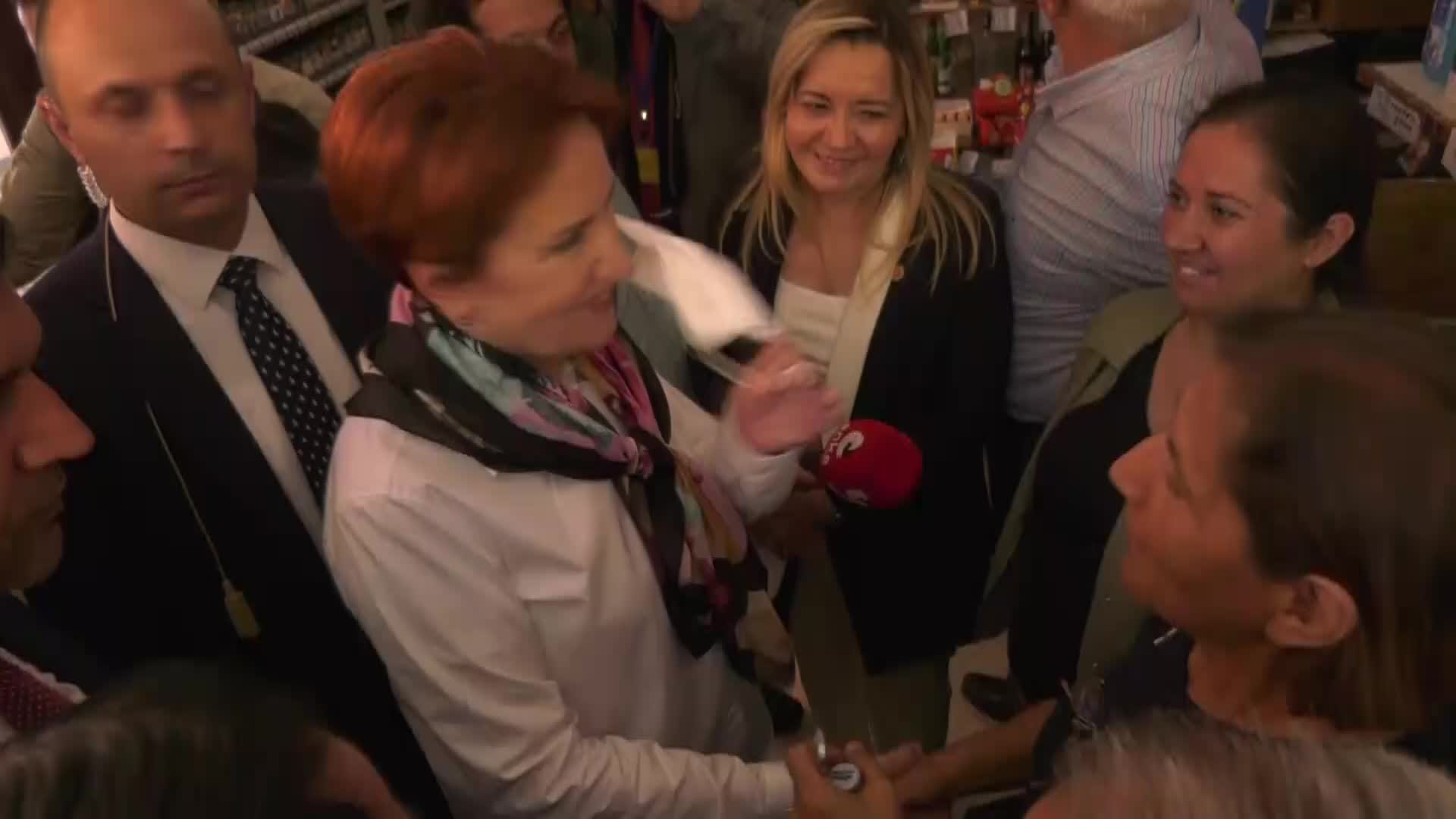 BURDUR YEŞİOLVA’DA AKŞENER'E DERT YANAN ESNAF: “BİR GÖLÜMÜZ VARDI, YAZIMIZI KIŞIMIZI KURTARIYORDU AMA İŞLER BİTTİ”