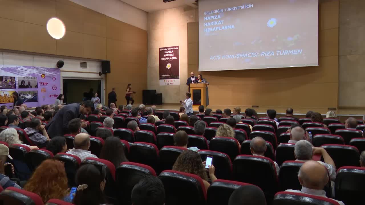 'HAFIZA, HAKİKAT, HESAPLAŞMA KONFERANSI’NDA KONUŞAN ESKİ AİHM YARGICI TÜRMEN: “TOPLUMSAL BARIŞI SAĞLAMAK İSTİYORSAK ADALETİ CEZASIZLIK YERİNE KOYMAMIZ LAZIM”