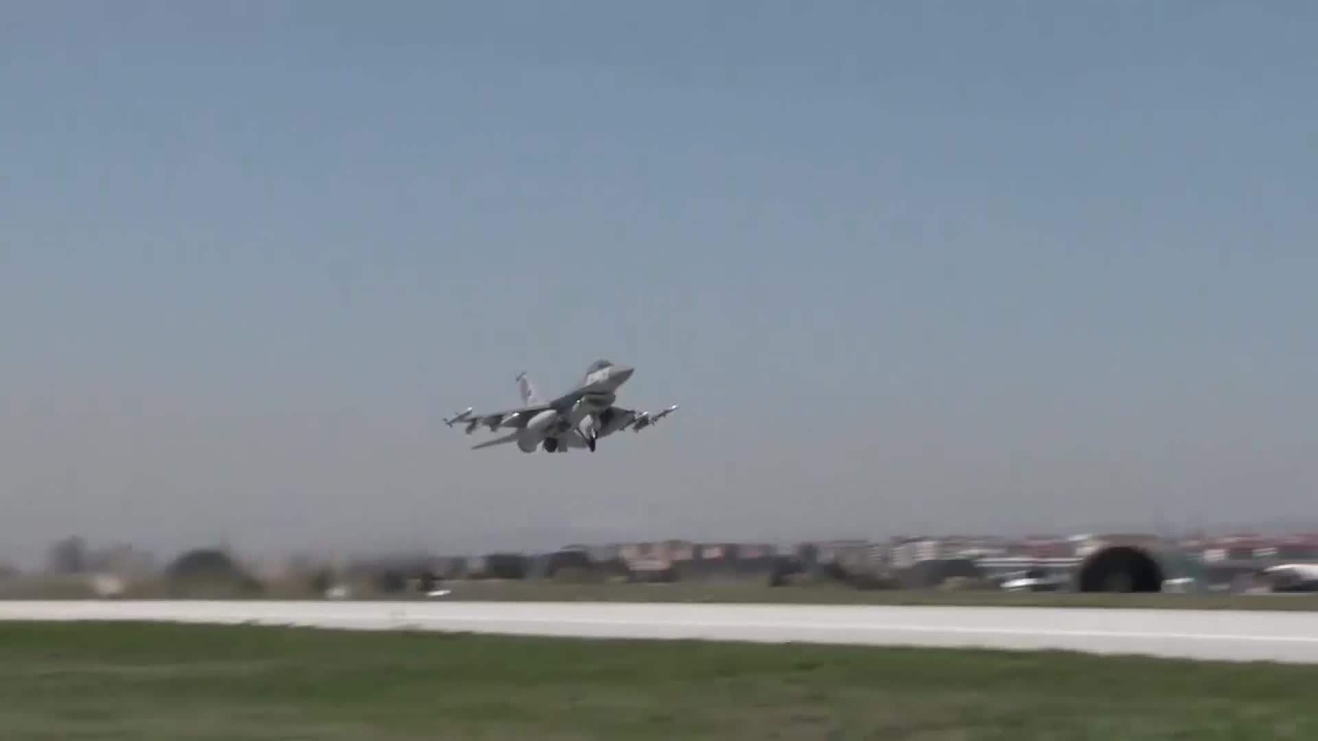 MSB DUYURDU: IRAK'IN KUZEYİNDE 4 TERÖRİST ETKİSİZ HALE GETİRİLDİ