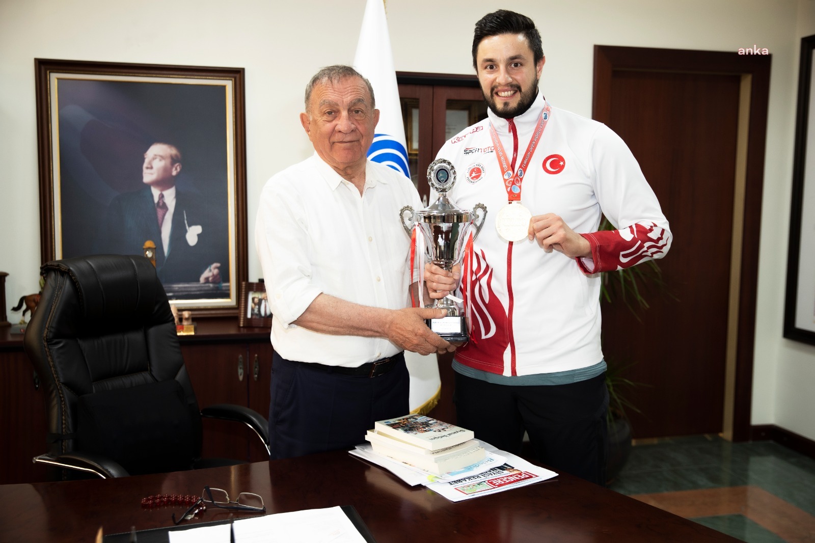 SEYHAN BELEDİYESİ DESTEKLEDİ, CEMAL ALİ KUPAYI ALDI