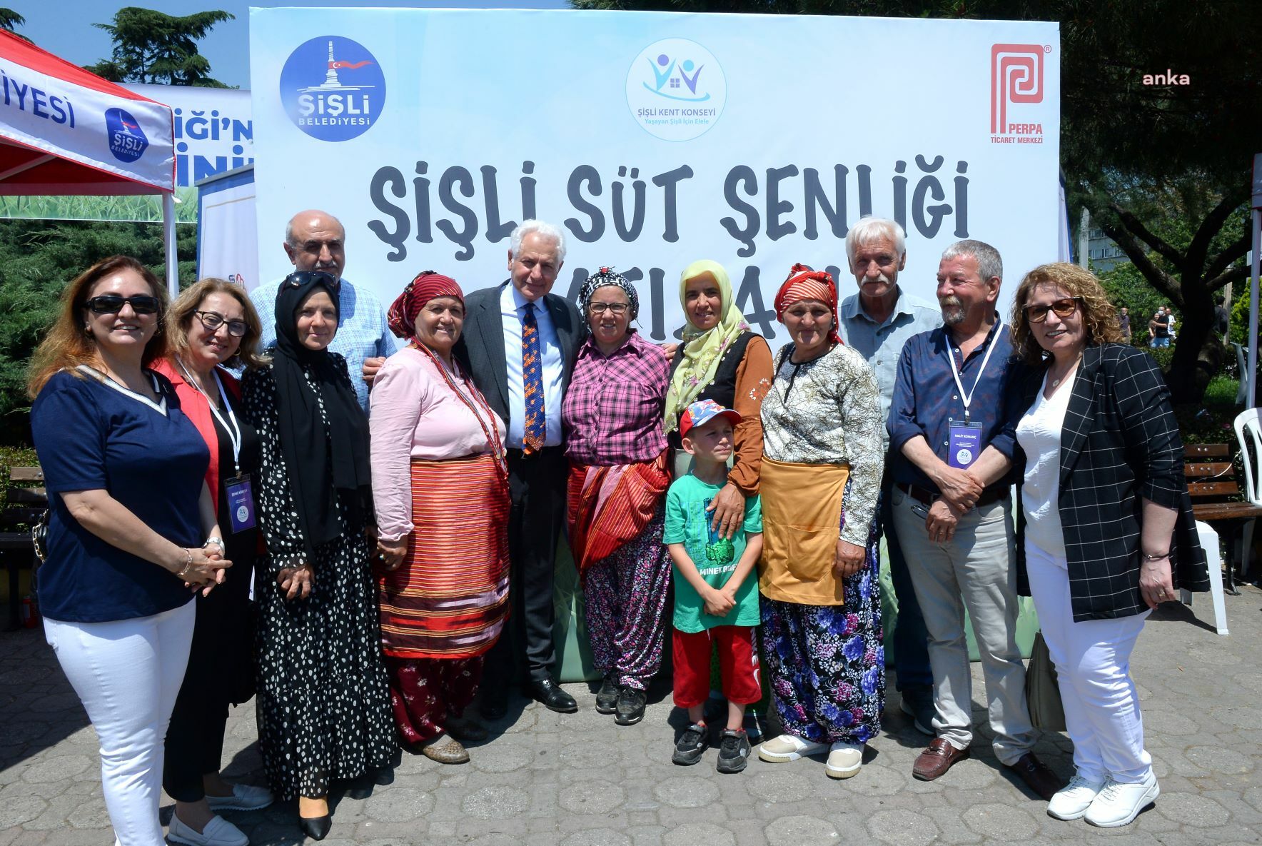 ŞİŞLİ SÜT ŞENLİĞİYLE RENKLENDİ