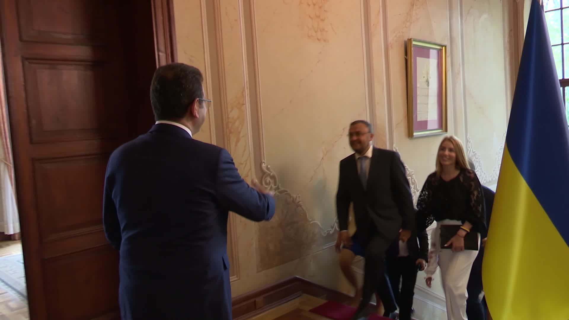 İMAMOĞLU, UKRAYNA BÜYÜKELÇİSİ VASYL BODNAR'I AĞIRLADI