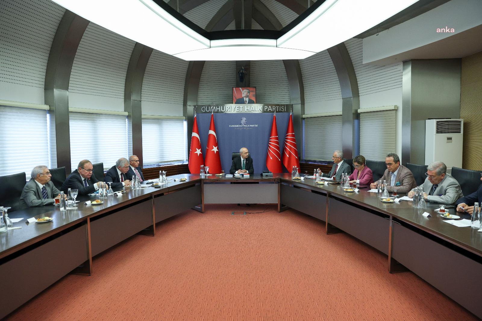 CHP DIŞ POLİTİKA DANIŞMA KURULU'NDA, NATO ZİRVESİ VE TÜRKİYE-YUNANİSTAN İLİŞKİLERİ ELE ALINDI