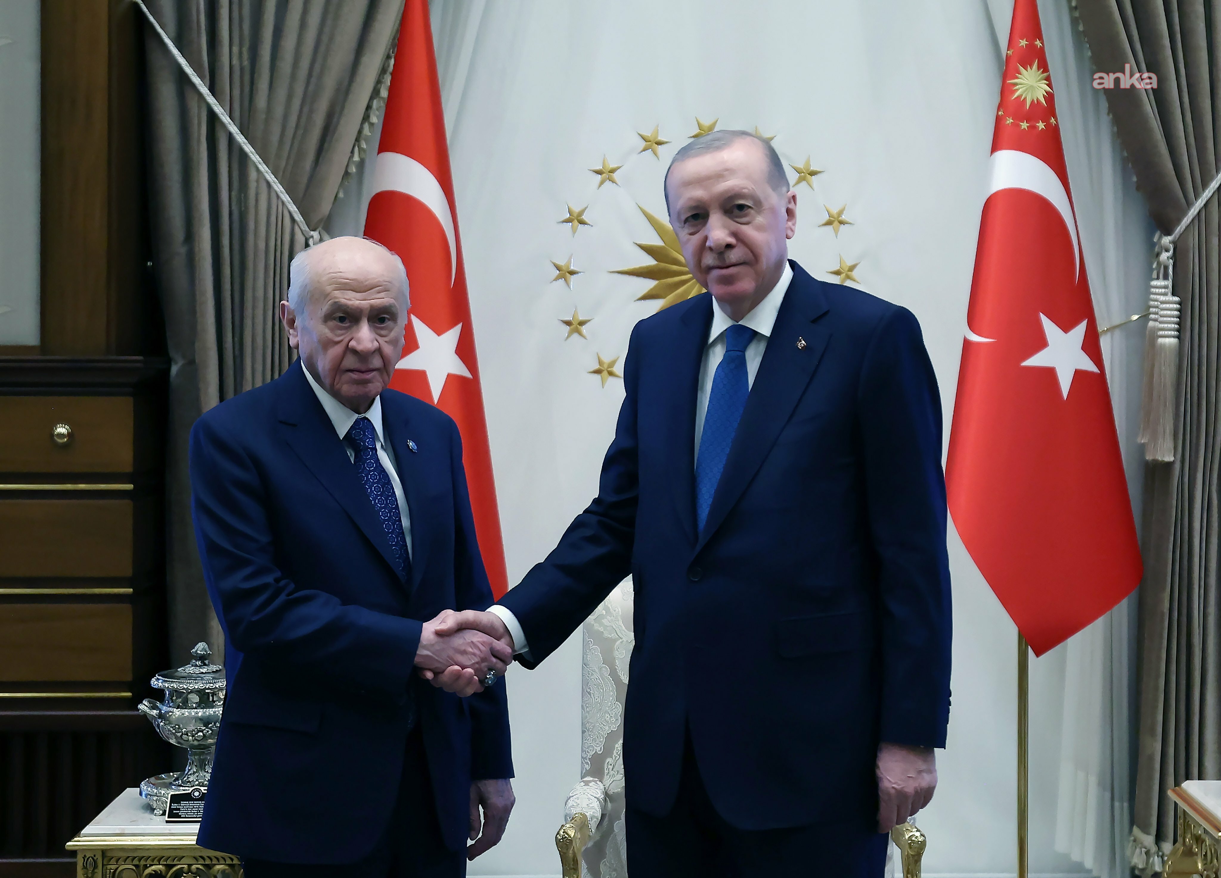 Cumhurbaşkanı Erdoğan, MHP Genel Başkanı Bahçeli’yi kabul etti