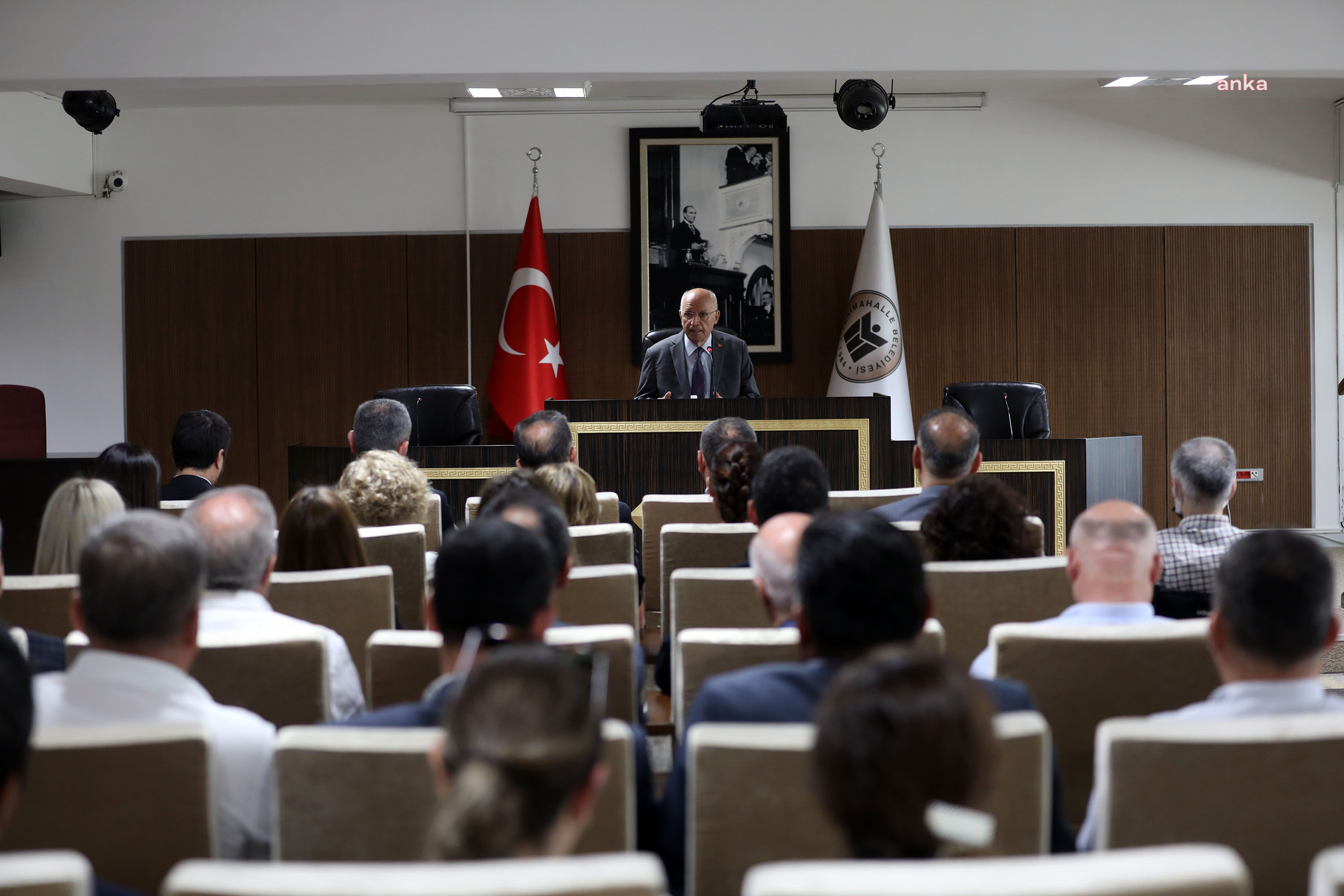 YENİMAHALLE BELEDİYE BAŞKANI YAŞAR’DAN MÜDÜRLERİNE TASARRUF TALİMATI
