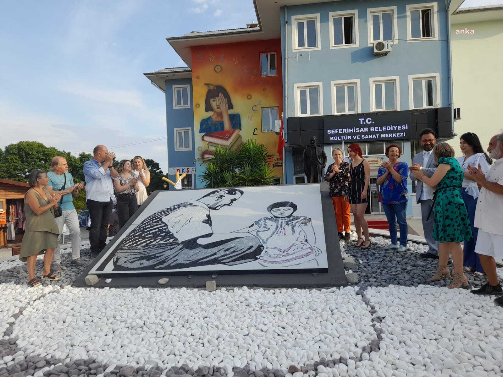 SEFERİHİSAR BELEDİYESİ 1. ÜRKMEZ SANAT VE KÜLTÜR FESTİVALİ BAŞLADI