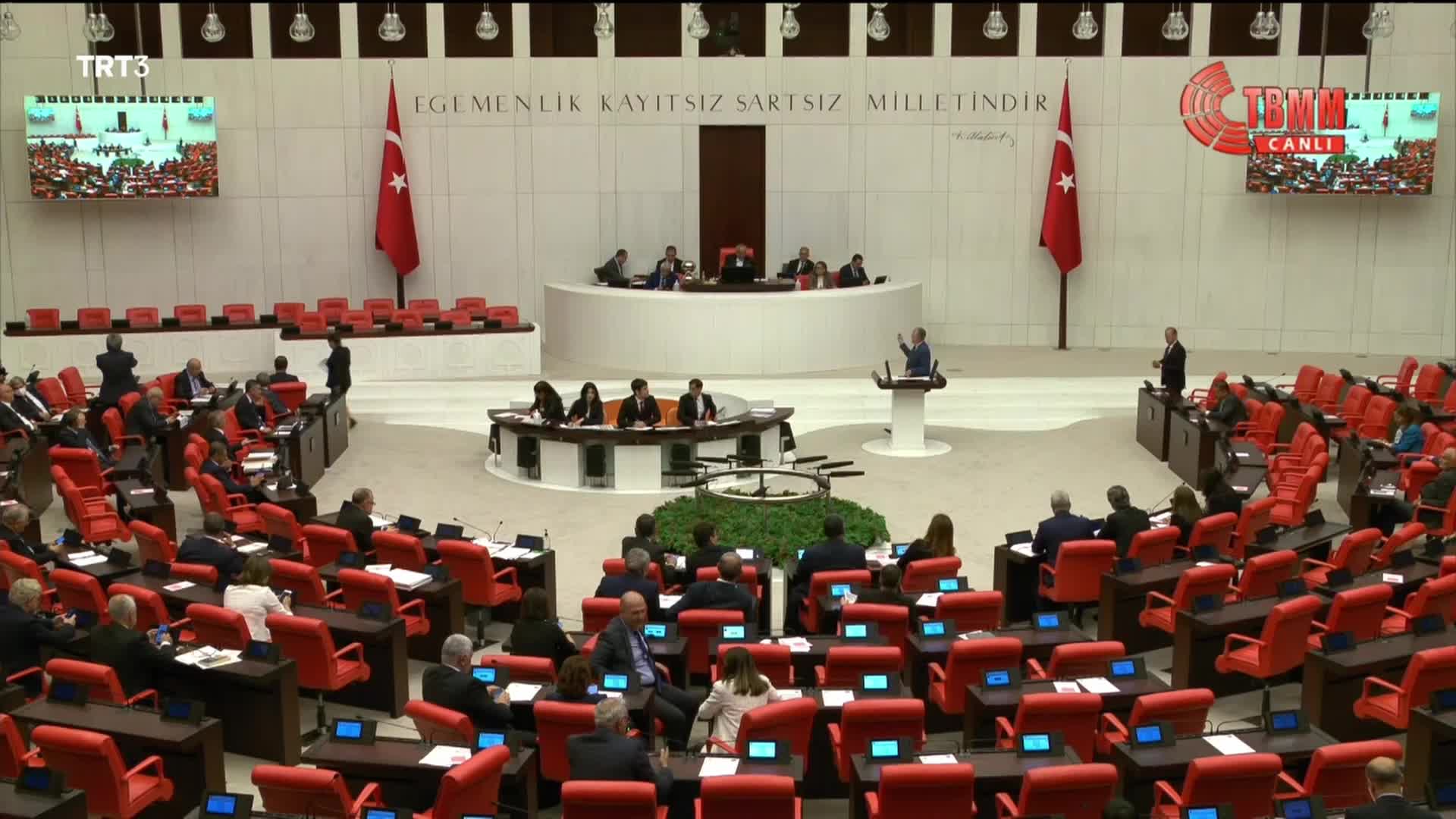 TBMM BAŞKANVEKİLİ AKAR'DAN AKP'Lİ AKBAŞOĞLU'NA: "SİZİ SİYASİ EDEBE DAVET EDİYORUM"