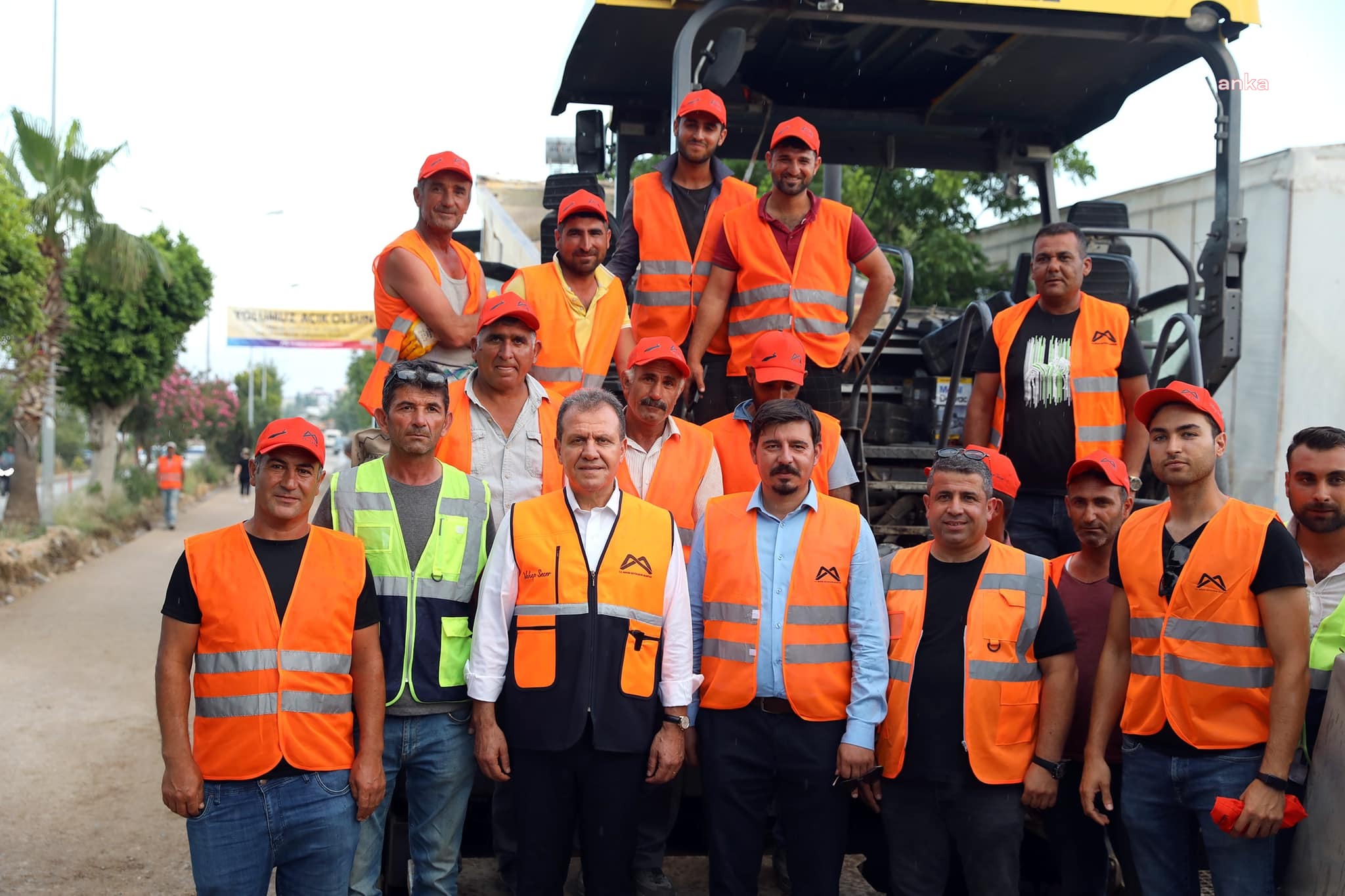 MERSİN BÜYÜKŞEHİR BAŞKANI SEÇER, ANAMUR’DA YOL ÇALIŞMALARINI İNCELEDİ