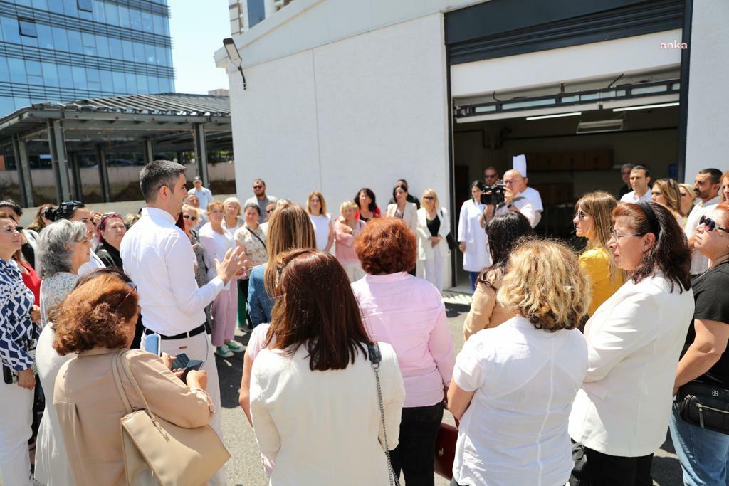 KARTAL BELEDİYE BAŞKANI YÜKSEL’DEN KADIN KOLLARI BAŞKANLARINA 1000 GÜN SUNUMU