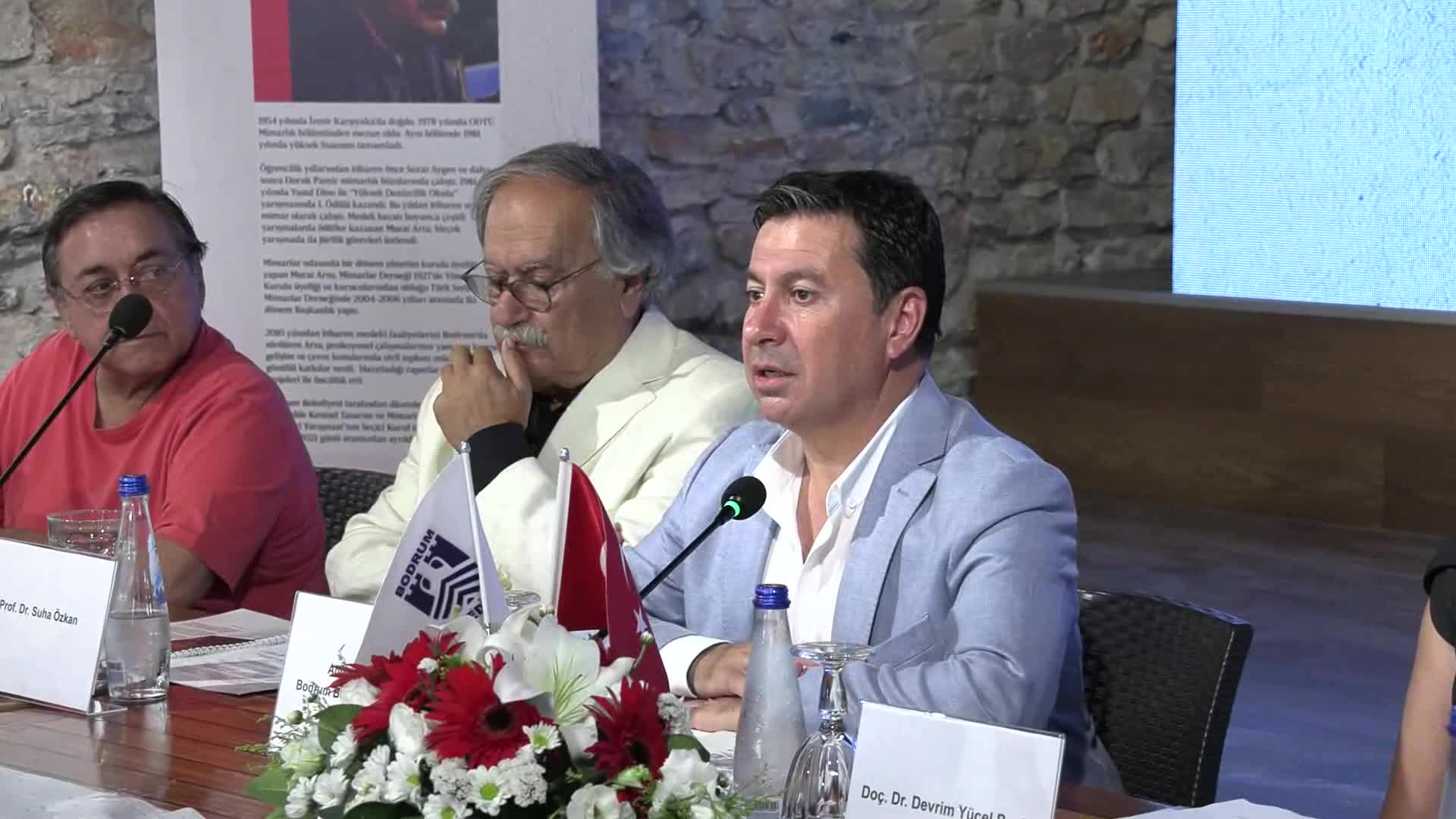 BODRUM BELEDİYESİ'NİN DÜZENLEDİĞİ "İKİ MEYDAN BİR CADDE" PROJE YARIŞMASINDA ÖDÜLLER SAHİPLERİNİ BULDU