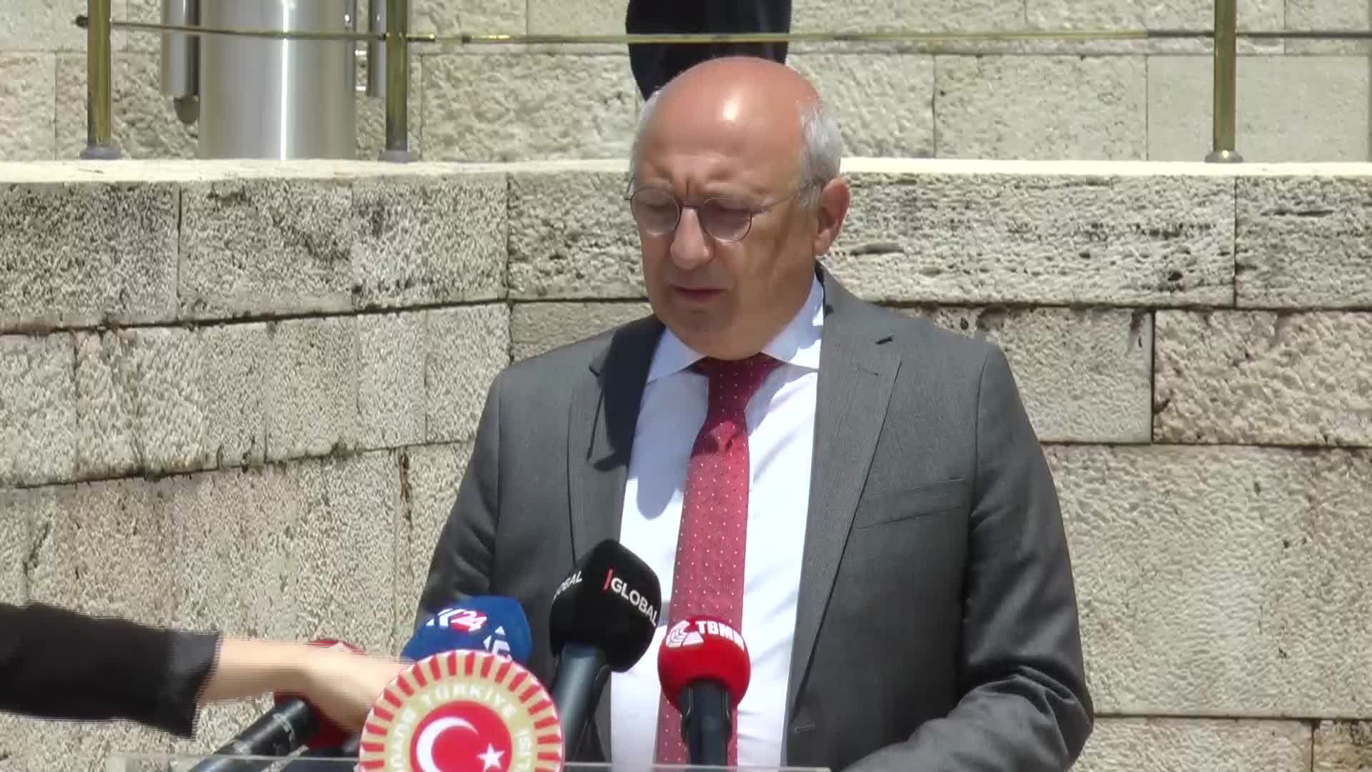 UTKU ÇAKIRÖZER TUTUKLU GAZETECİ MÜYESSER YILDIZ İLE GÖRÜŞTÜ