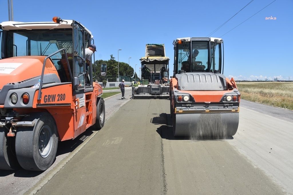 ÇERKEZKÖY VE ERGENE İLÇELERİNDE BETON YOL SERİM ÇALIŞMASI TAMAMLANDI
