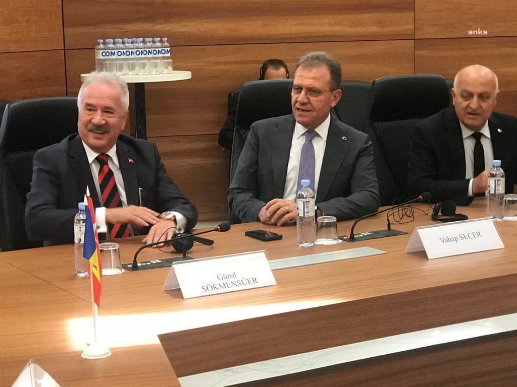 VAHAP SEÇER, İŞ İNSANLARI HEYETİYLE MOLDOVA’DA TEMASLARDA BULUNDU