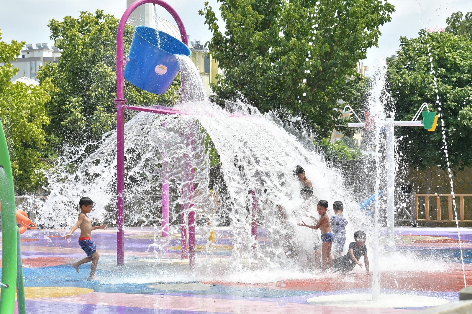 ÇUKUROVA BELEDİYESİ SU OYUN PARKLARI AÇILIYOR
