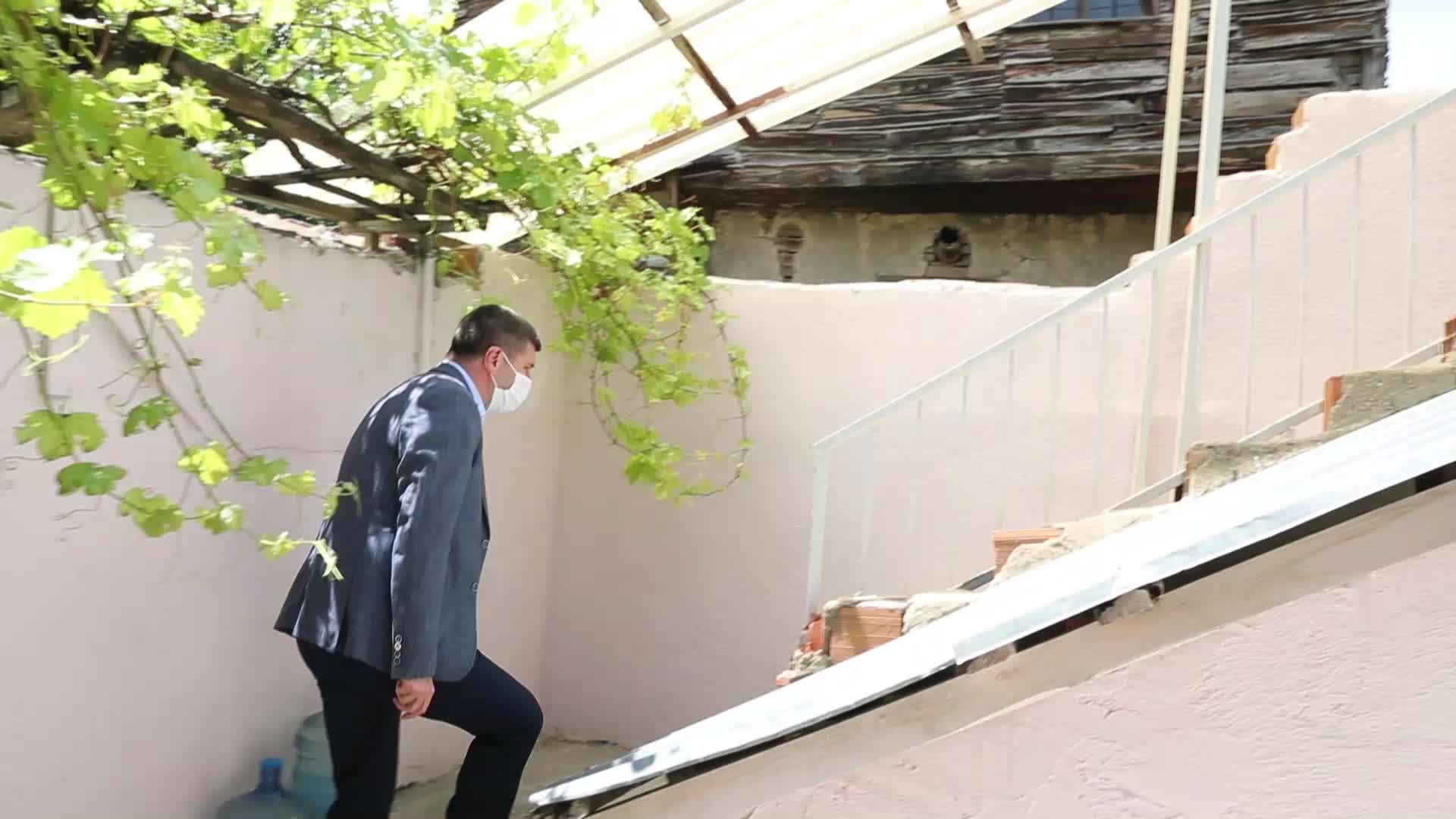 BURDUR BELEDİYE BAŞKANI ERCENGİZ, ENGELLİ VATANDAŞA VERDİĞİ SÖZÜ TUTTU