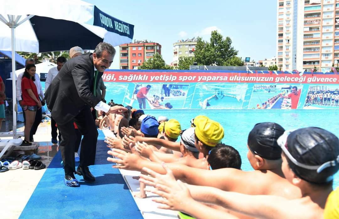 ÇUKUROVA’DA YÜZME KURSLARI BAŞLADI