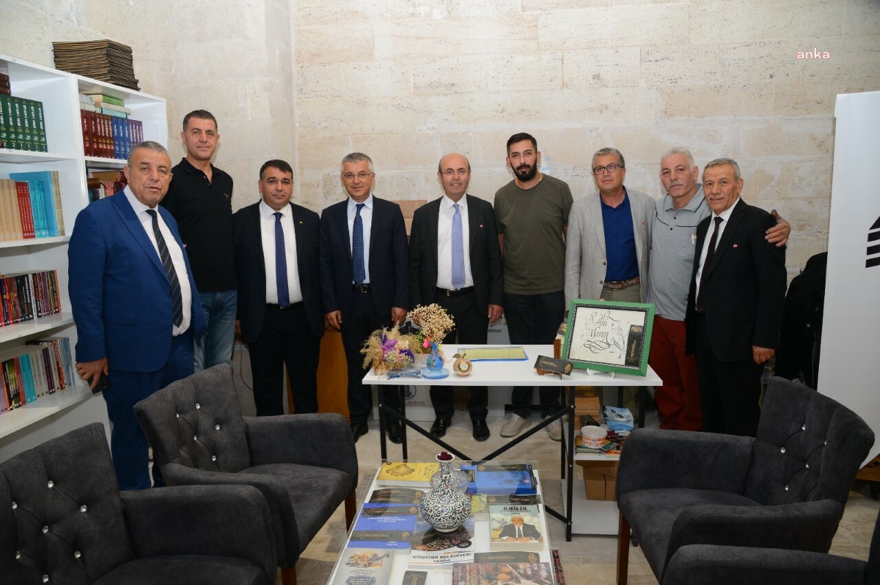 KIRŞEHİR BELEDİYE BAŞKANI EKİCİOĞLU,  KAHVALTIDA ESNAFLA BİR ARAYA GELDİ