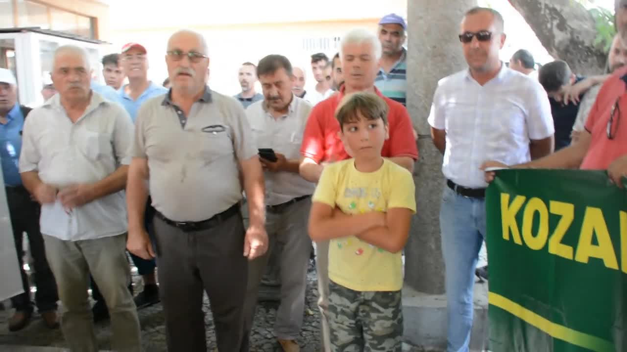 BERGAMA'DA MERMER OCAĞI TEPKİSİ: HALKIN KATILIM TOPLANTISINI YAPTIRMADILAR