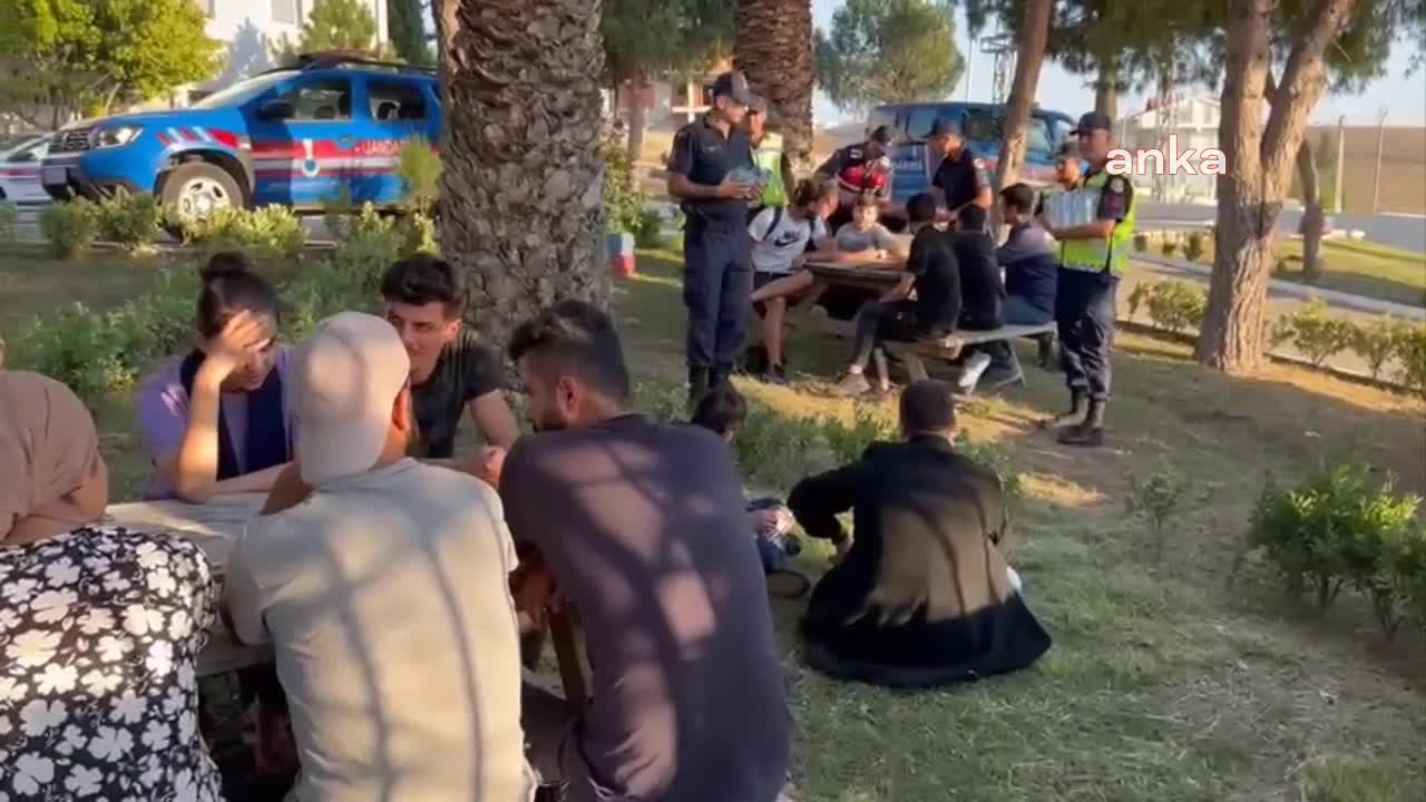 İZMİR'İN 5 İLÇESİNDE 314 KAÇAK GÖÇMEN YAKALANDI