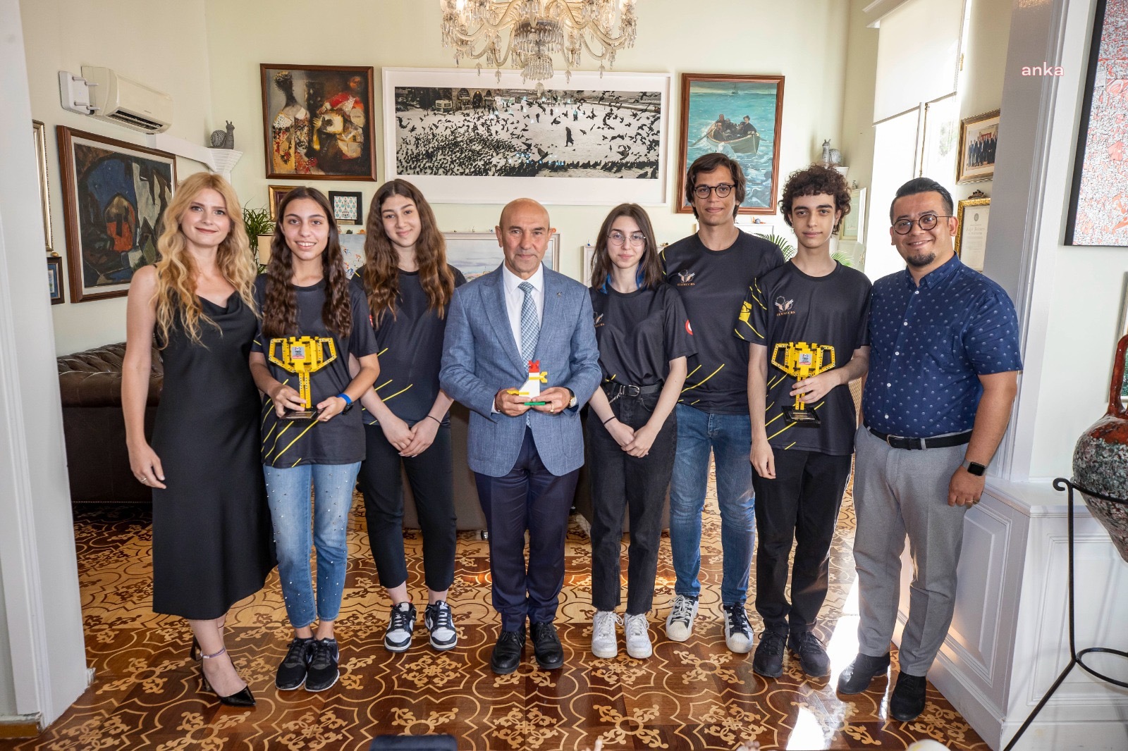 BAŞKAN SOYER, ROBOT DÜNYA ŞAMPİYONLARINI AĞIRLADI