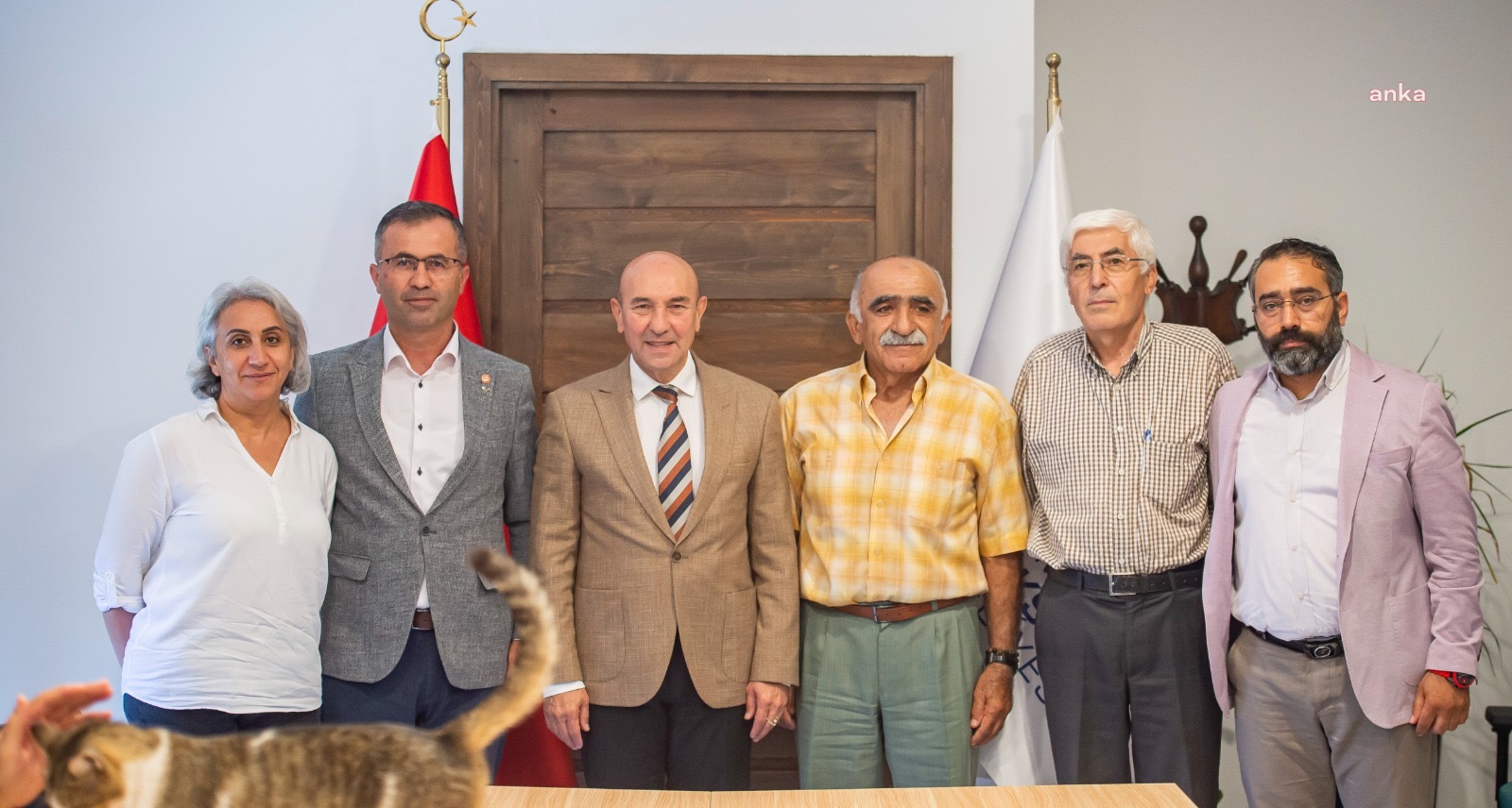 İZMİR'DE 3 KÜLTÜR MERKEZİ CEMEVİNE DÖNÜŞTÜRÜLDÜ