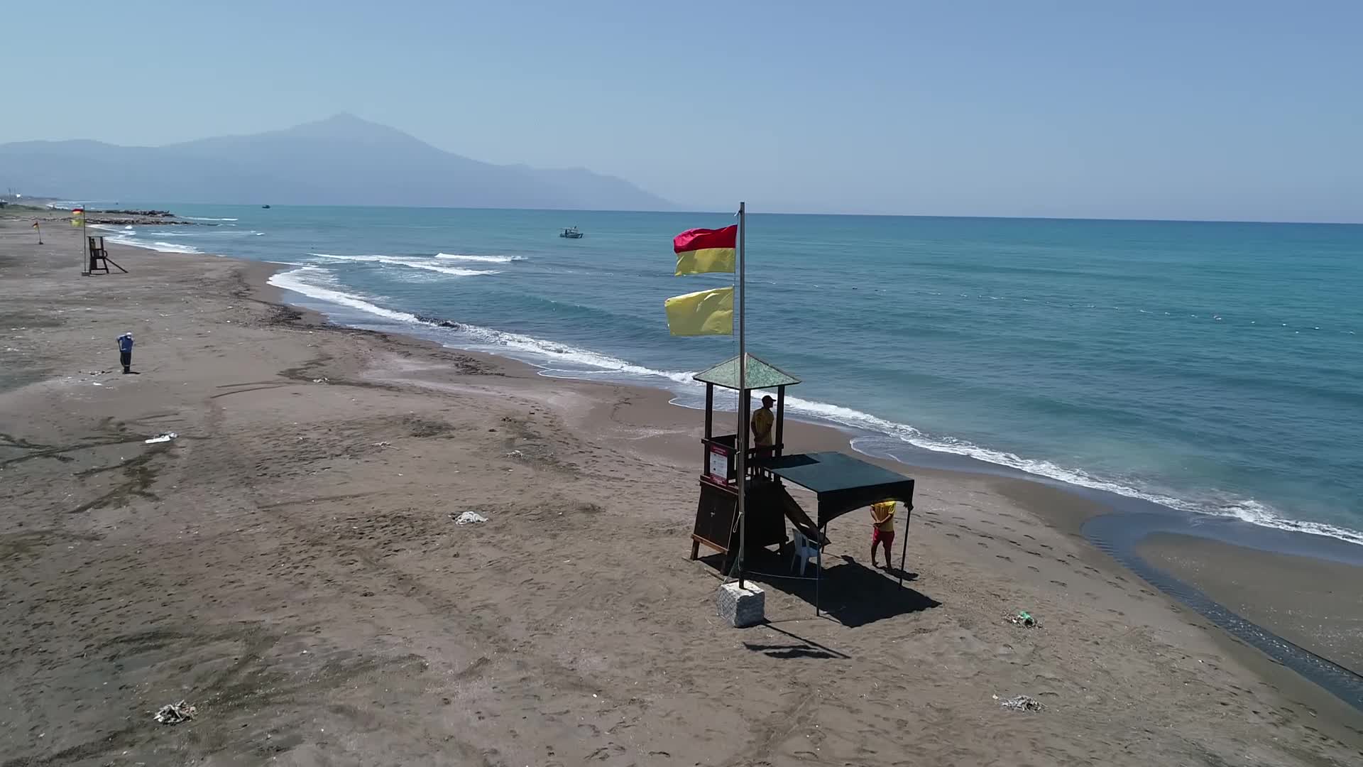 HATAY BÜYÜKŞEHİR BELEDİYESİ'NİN CANKURTARANLARI GÖREV BAŞINDA
