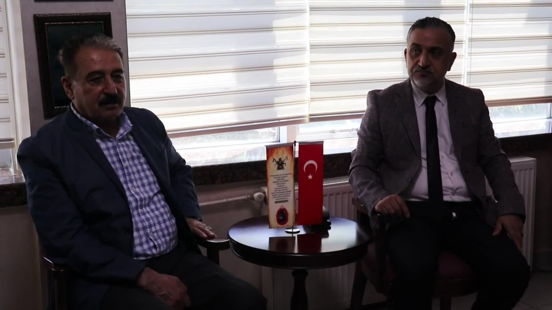 MESOB BAŞKANI KESKİN'DEN BAKAN ÖZER'E: “OKULLARIN SORUNUNU ÇÖZDÜNÜZ MÜ, EKMEK SİZİN NEYİNİZE?"