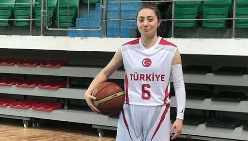 İZMİT BELEDİYESPOR'A ÖZEL BİR TRANSFER
