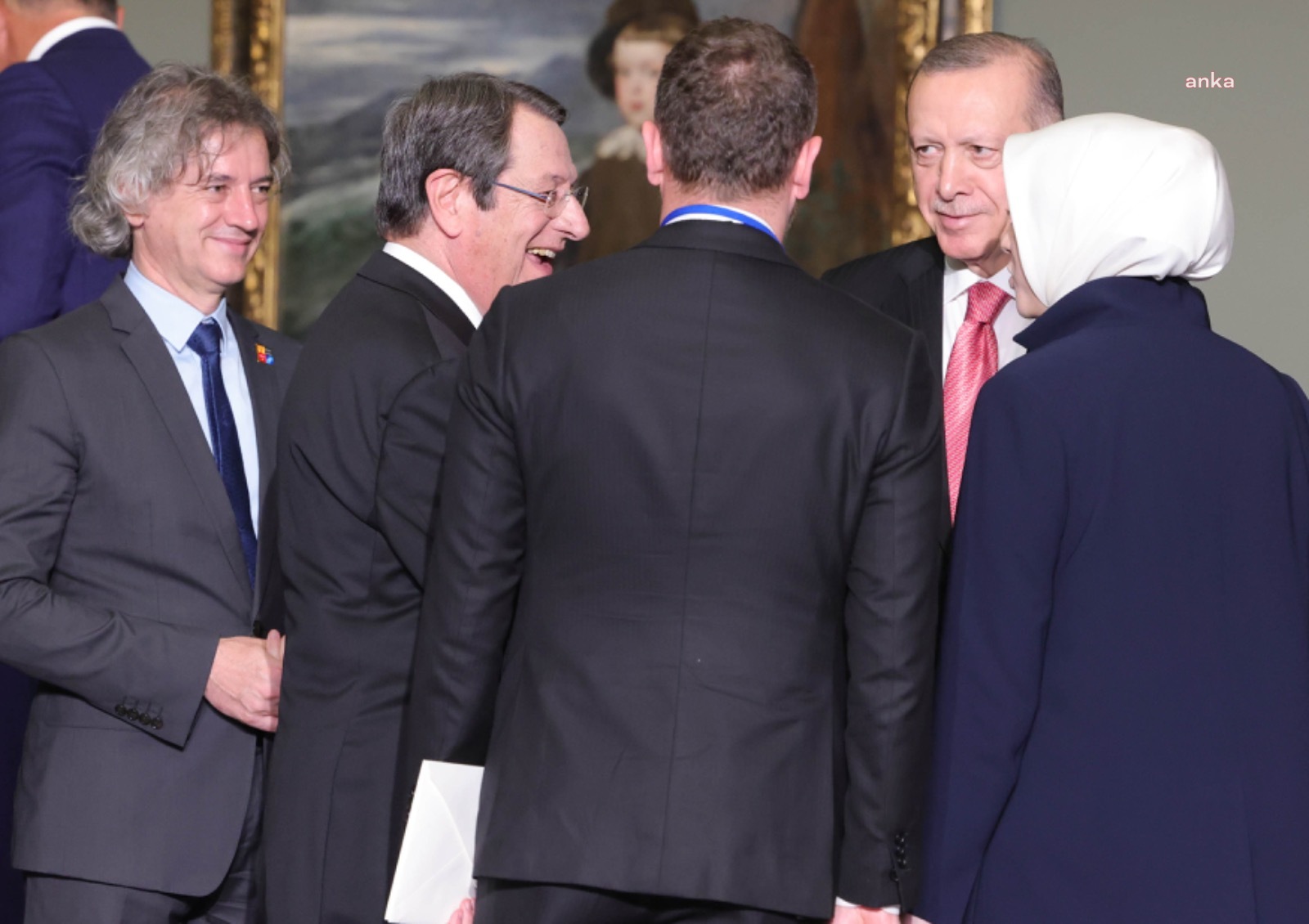 CHP’Lİ ÇAKIRÖZER: “TÜRKİYE'NİN TANIMADIĞI GKRY LİDERİ MADRİD'DE NATO ZİRVESİ'NDE. ANLAŞILIYOR Kİ ASIL VETO BU AKŞAM KALKMIŞ”