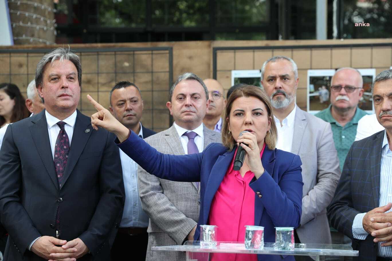 İZMİT BELEDİYE BAŞKANI KAPLAN HÜRRİYET:  “KAMU MALINI, BABA MALI GİBİ YAPMIŞLAR”